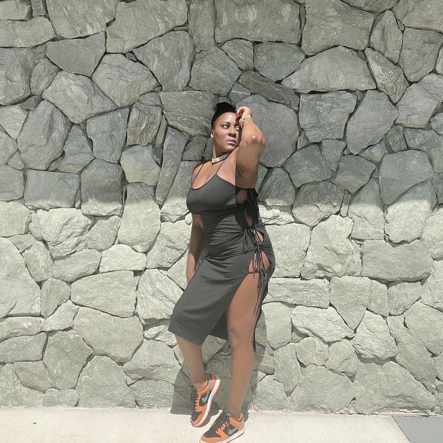 black dress