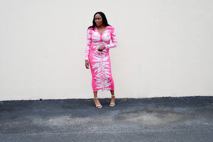 pink dress